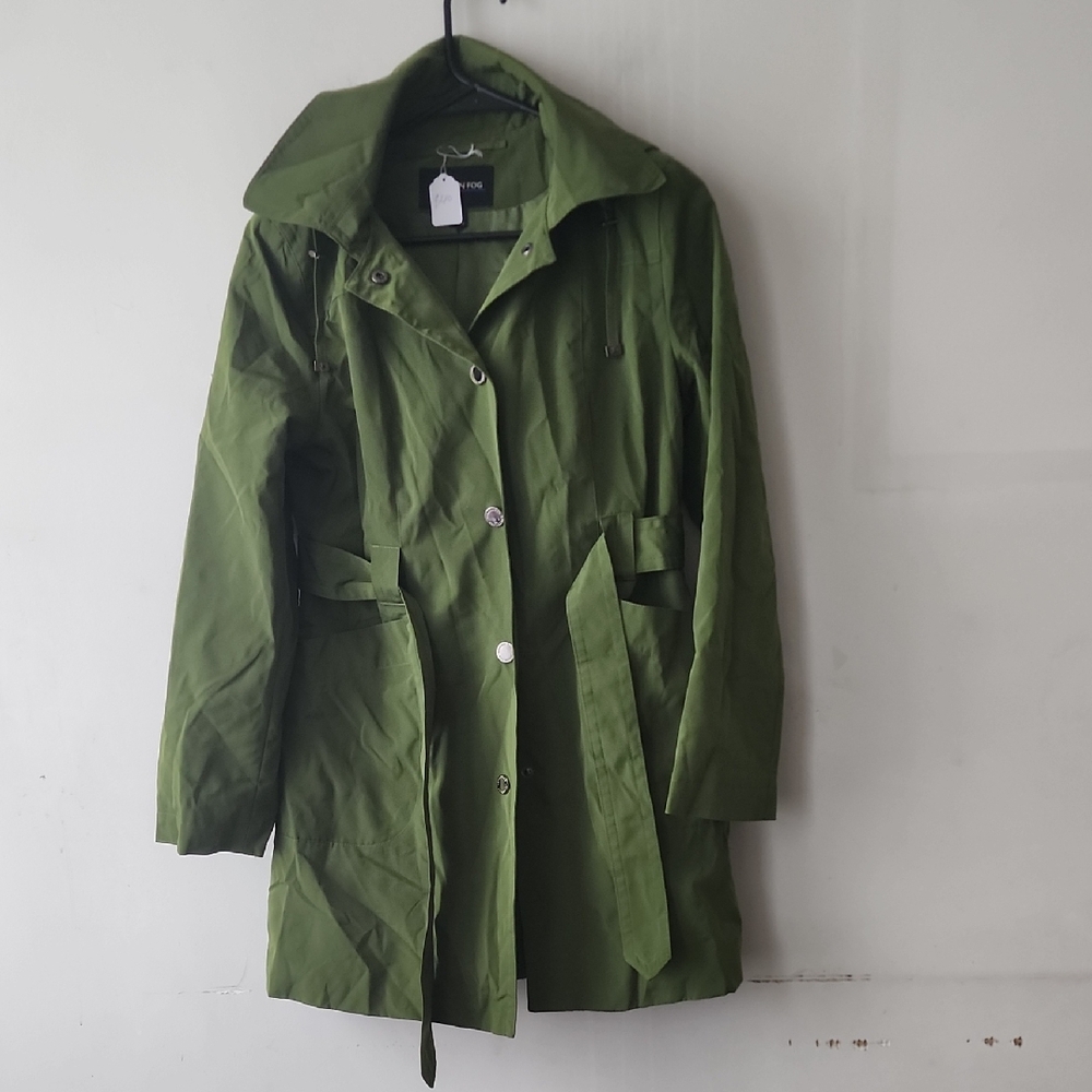 London Fog Forest Green Trench Coat. Without Tag